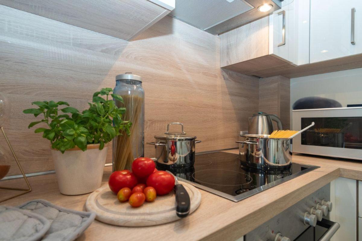 Haus-Wilhelmsplatz-Wohnung-Heimathafen Heiligenhafen Exteriér fotografie